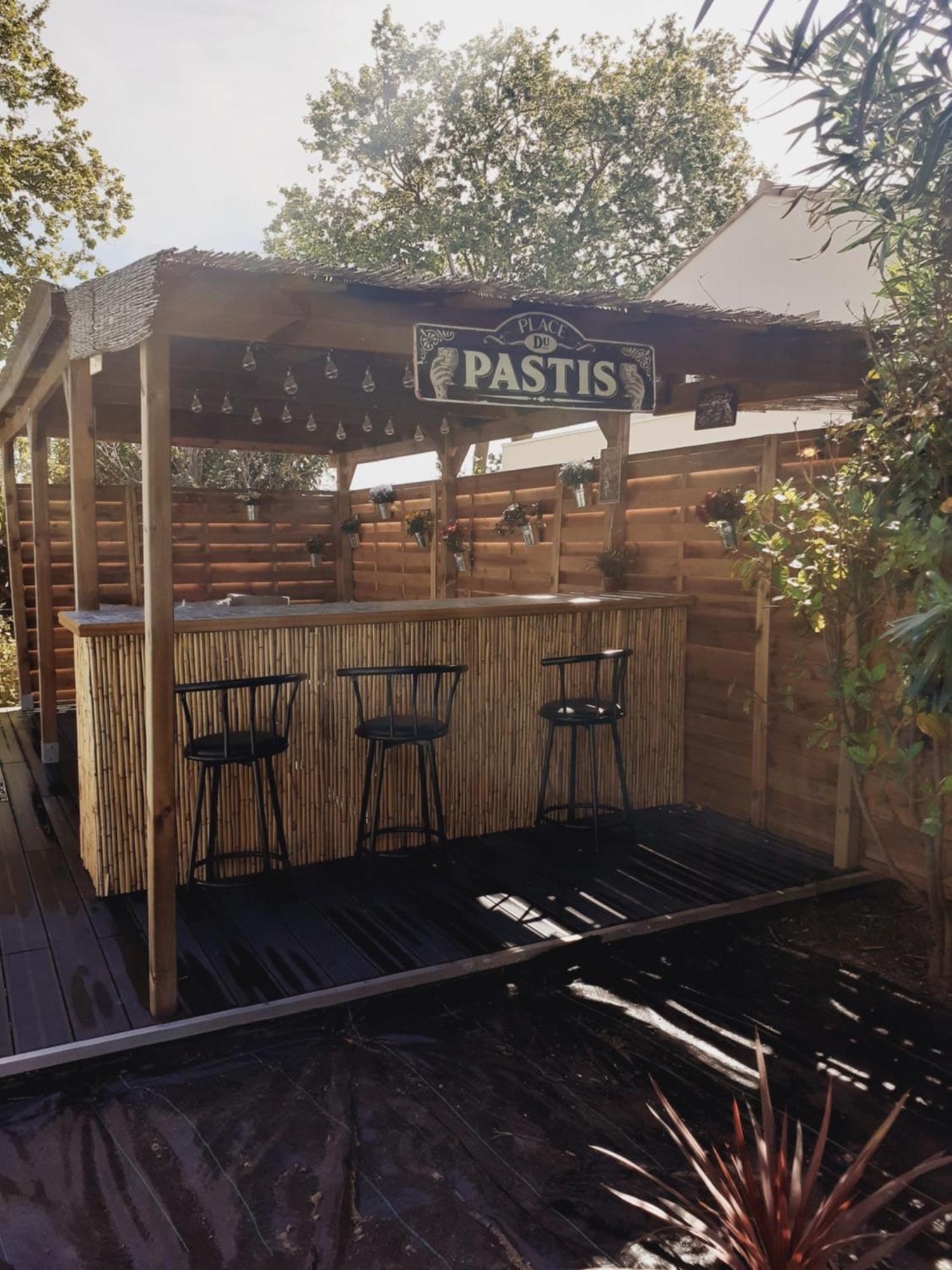 Superbe Grand Studio Tout Confort Avec Exterieur Poussan Exterior foto